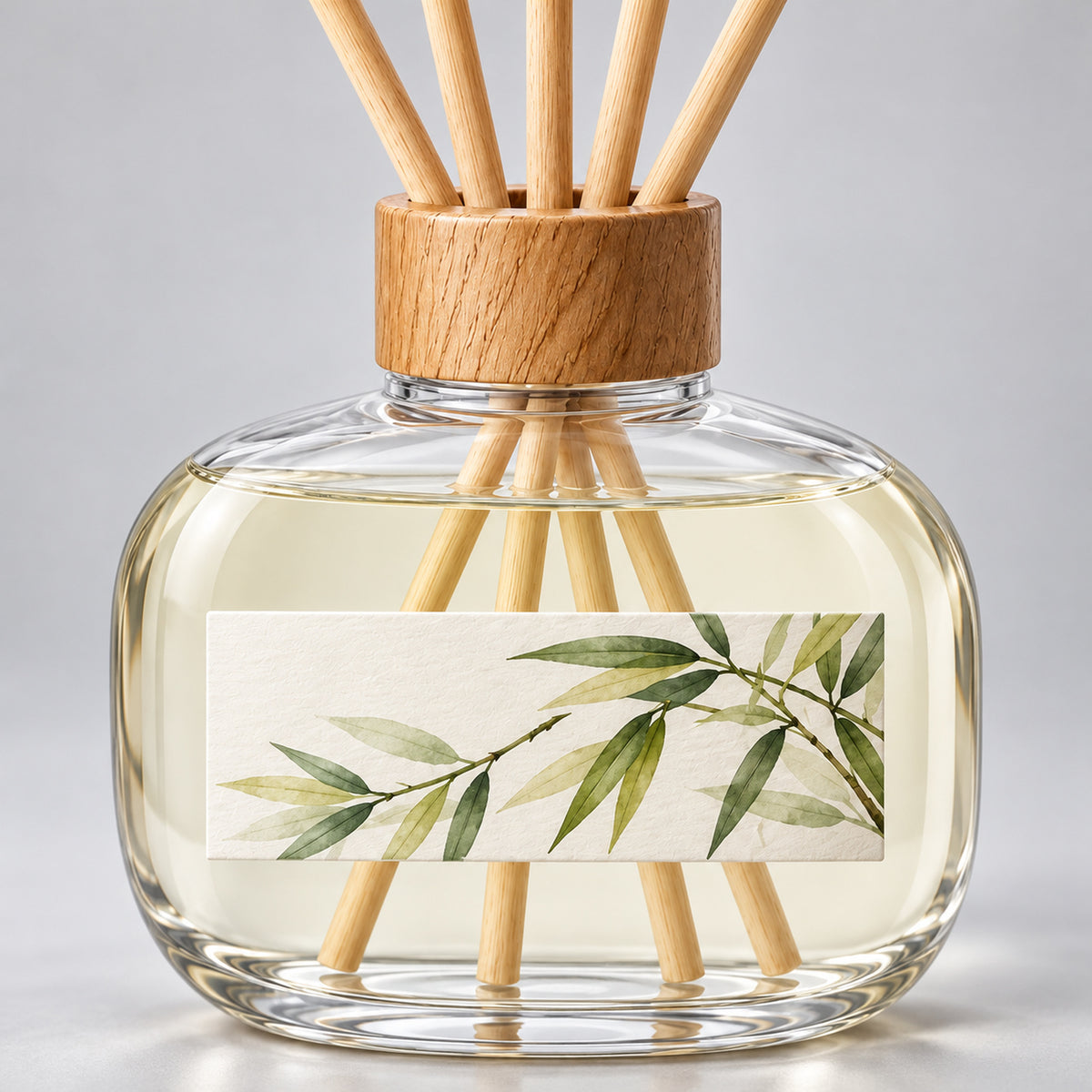 Oval Shoulder Reed Diffuser - Bamboo & Green Tea, 200 mL